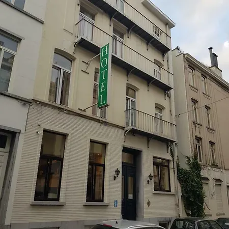 ホテル クイーン メアリー 3*