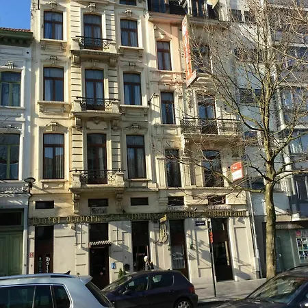 Aristote Hotel 2*