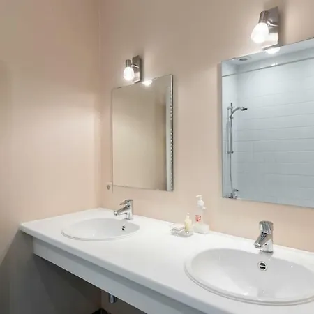 Fantastic Large House Ferienhaus *