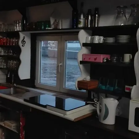 Edouard Boat Úszó hotel Brüsszel