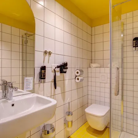 Hotel Meininger Bruxelles Gare Du Midi