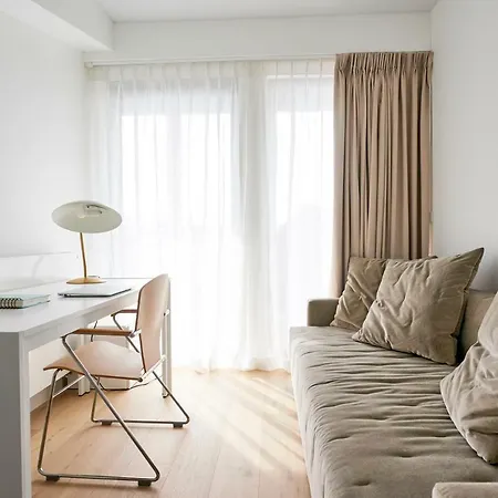 Bright & Modern - Minutes Away From Grand Place Apartment Brussels