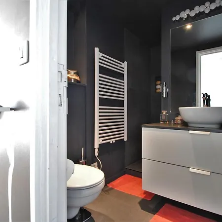 Cosy Renovated Closed To Schuman Apartment