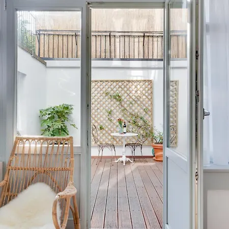 Newton Boutique Residences - Eu Area Apartmanhotel