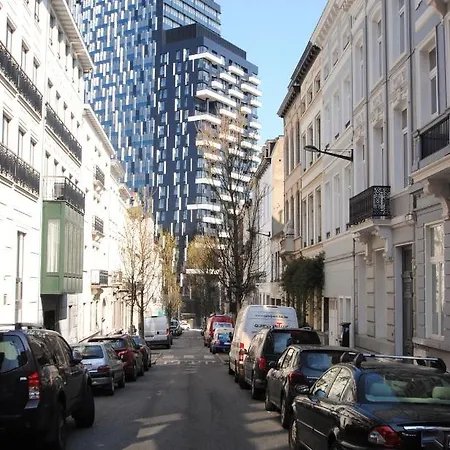 Cosy Renovated Closed To Schuman Apartment *