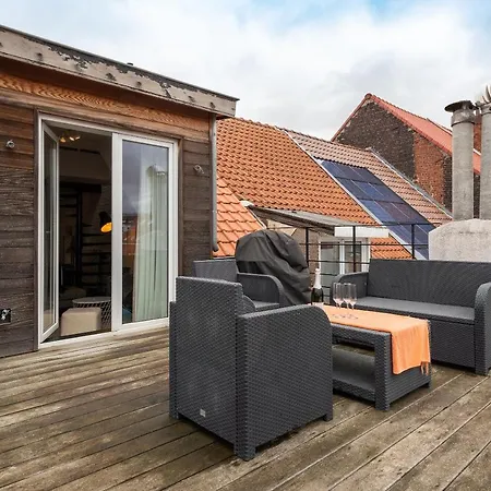 Flagey Penthouse Duplex Брюссель