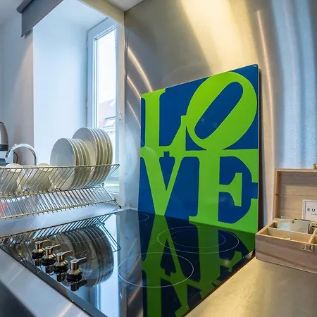 Flagey Penthouse Duplex 아파트 브뤼셀