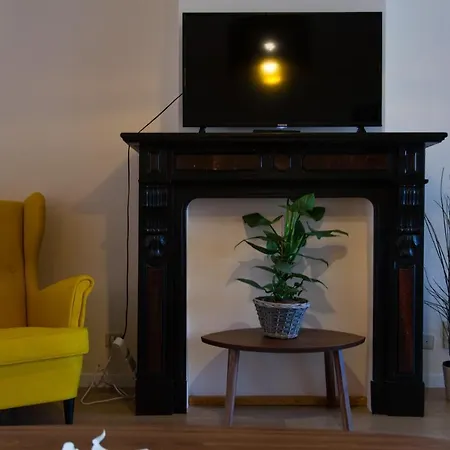 Voltaire Daire *