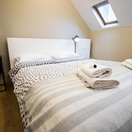 Charming Near Avenue Louise * Brussel