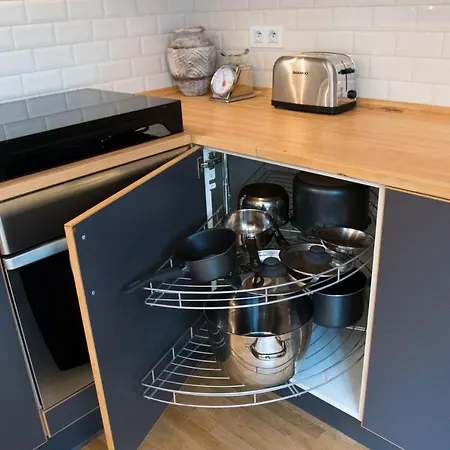 Appartement Charming Near Avenue Louise Brussel