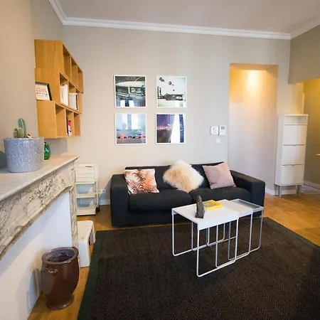 Charming Near Avenue Louise * 브뤼셀