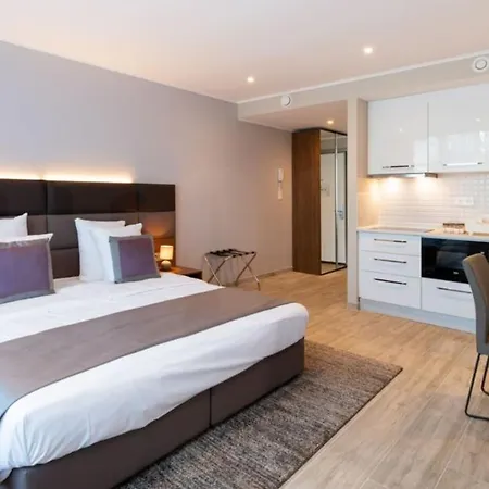 Flat Midi 33 Apart-hotel