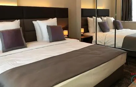 Flat Midi 33 Apart-hotel 3*