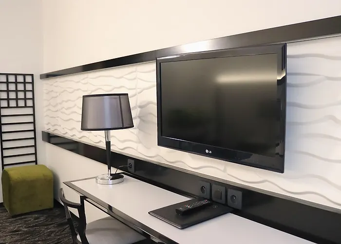 フローリス アルルカン グランプラス 3*