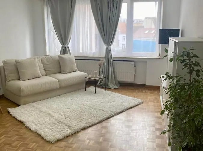 Cinquantenaire Apartmán