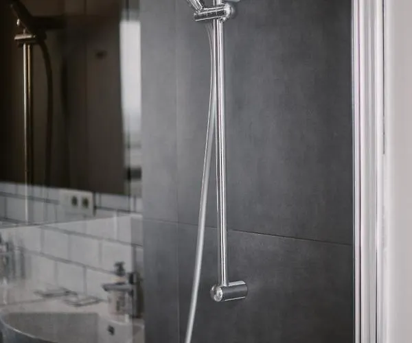 Apartmanhotel Beautiful In Porte De Namur Brüsszel