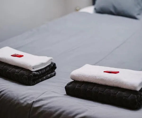 Beautiful In Porte De Namur *