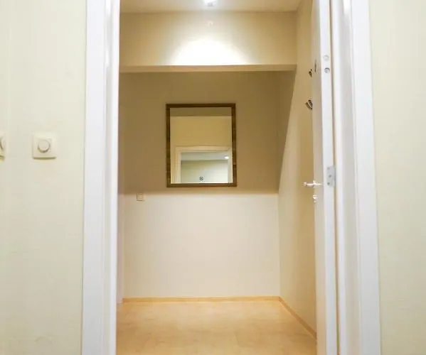 Apartment Garden Botanique