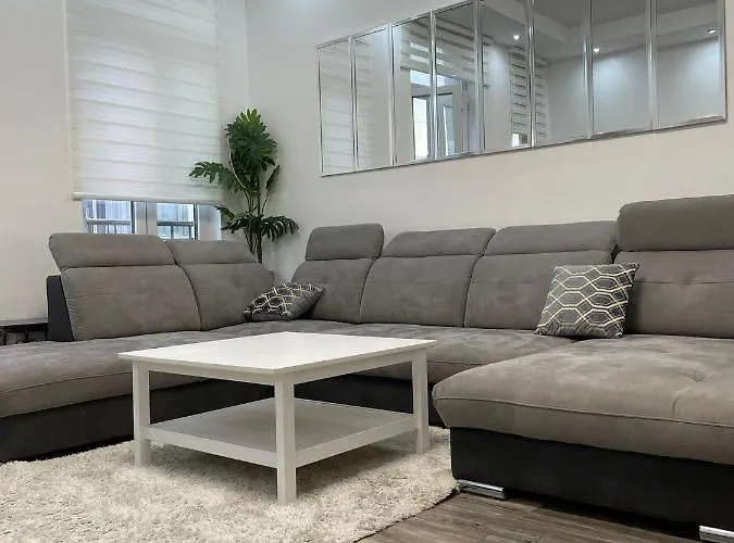 Duplex Situe A 2min De La Gare Du Nord 布鲁塞尔