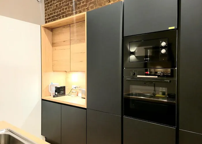 Brand New Iris With Private Bathroom And Balcony Gasthuis 4*