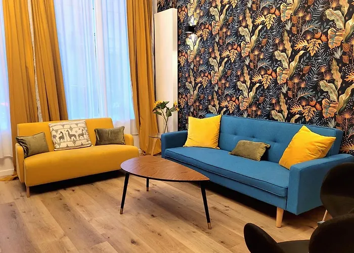 Brand New Camelia With Private Bathroom Pensión Bruselas