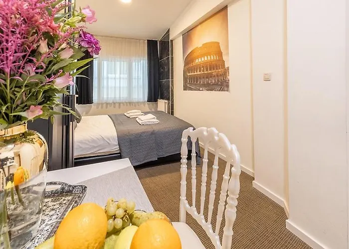 Palais Gare Du Nord *