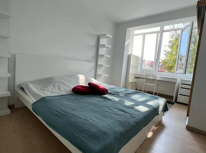 Duplex Sans Souci * بروكسل