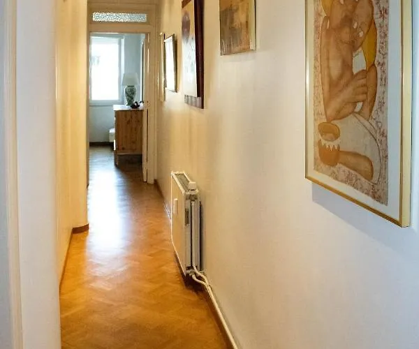 Elegance ,space & Luxury In