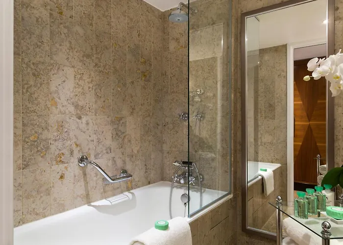 Warwick - Grand Place Brüssel