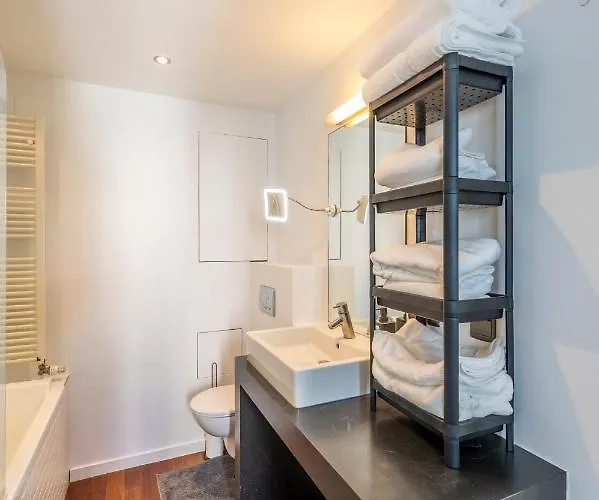 Sensational In Fantastic Location Apartment Brussels