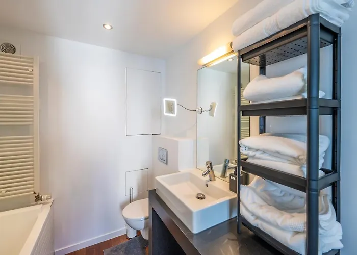 Sensational In Fantastic Location Apartment Brussels