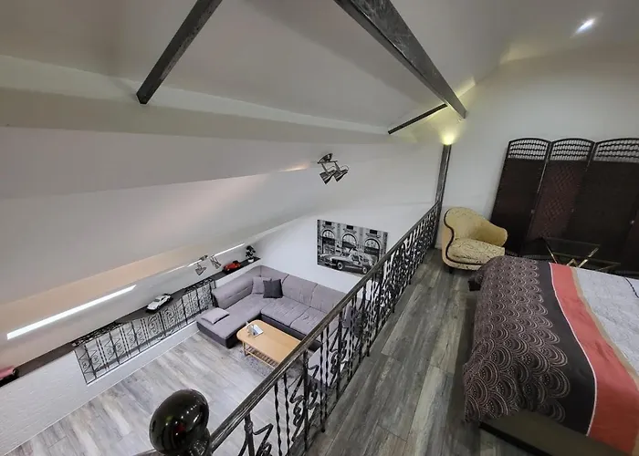 Διαμέρισμα Duplex Elegant Situe A 1min De La Gare Du Nord *