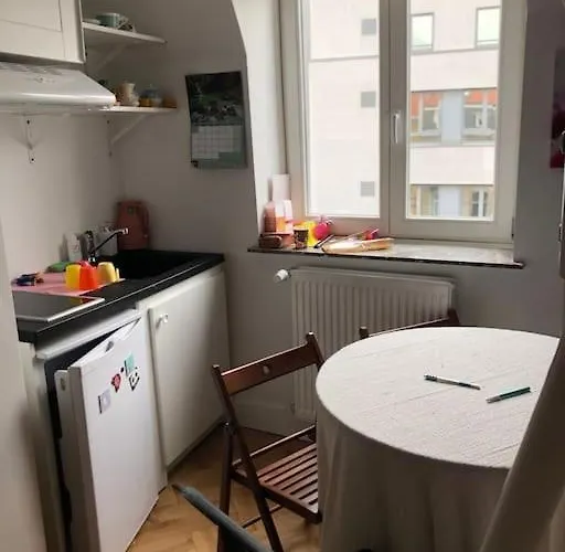 In Maison De Metre In Etterbeek Apartment