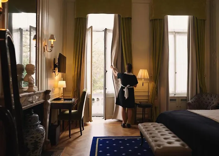 Hotel Stanhope By Thon 5*