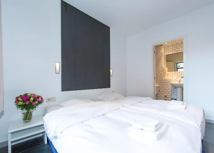 Azimut Flathotel 3* Bruselas