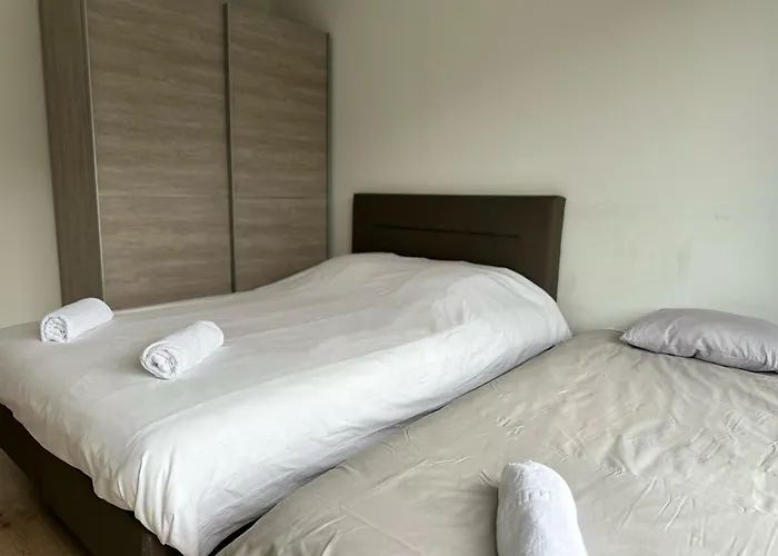 Apartment Furnished 2 Bedroom In Center Brüssel