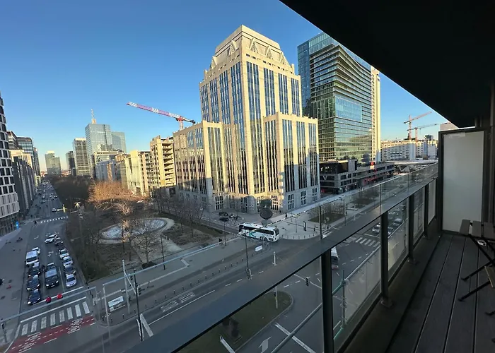 Lägenhet 2 Bedroom In Center With Balcony