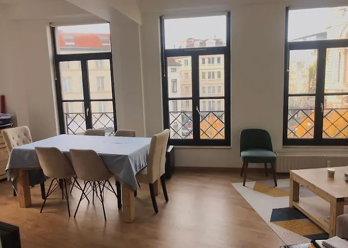 Proche Grand Place דירה *