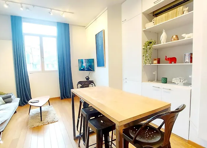 New Stylish Grand Place Center Duplex Apartment