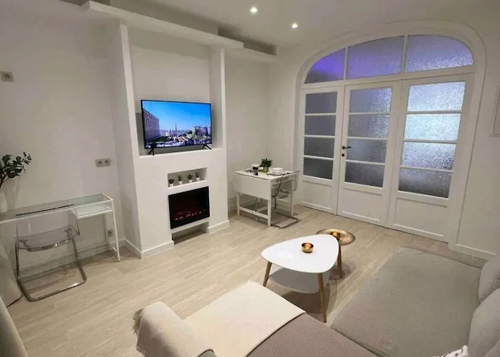 Sublime Calme Cosy & Jacuzzi Apartment *