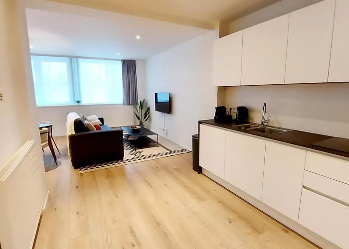 New Luxe Grand Place *