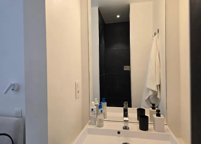 Jodi's Flat * Brussels