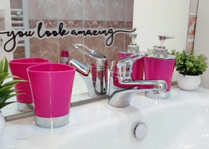 Private Centre Apartment *