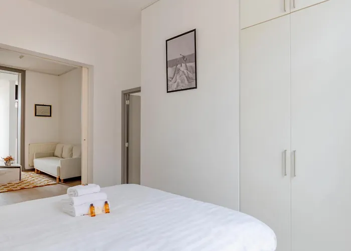 Flagey Elegant Apartment *