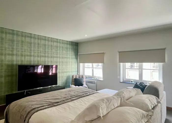 Apartment Stilias 6p Center *