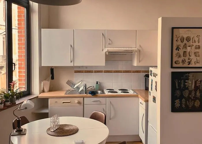 Stylish & Cosy - Le Chatelain Appartement Brussel