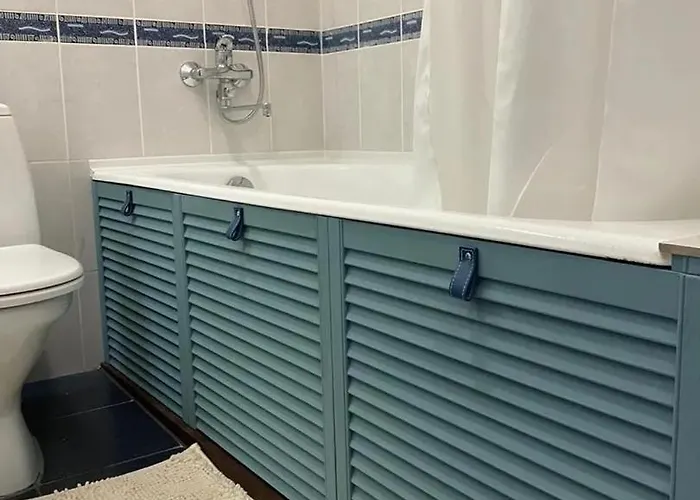 Chaussee De Wavre Family App's *