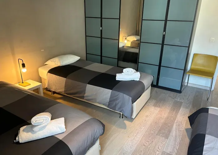 Luxurious Two Bedroom Apartman