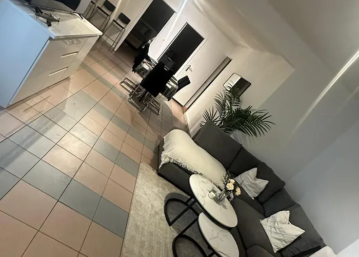 La Belle Etoile De * Brüksel