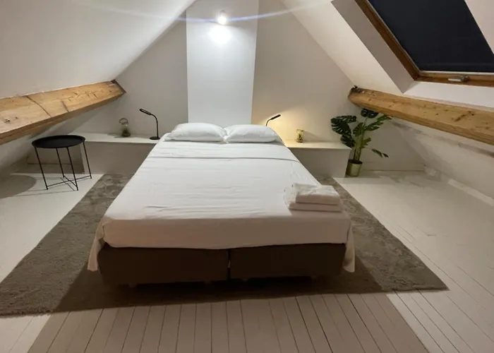 Attic European Quarter Brusel